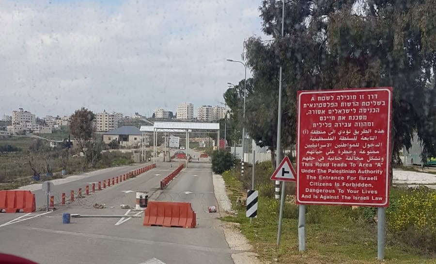 De echte apartheid: waar Joden niet mogen komen en lynchen het gevolg is