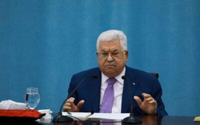 Abbas zegt dat alle pogingen om de PLO te vervangen zullen mislukken.