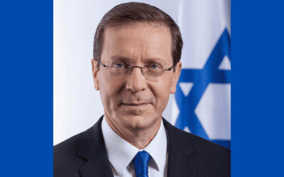 President Herzog spreekt bij herdenking voor de gesneuvelde uit de zesdaagse oorlog op de berg Herzl