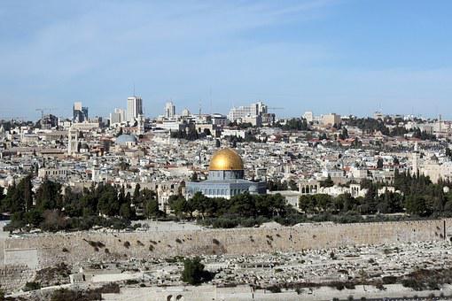 Opmerkelijk: Islamitisch Jihad bestookt Al Aqsa moskee op de Tempelberg met raketten