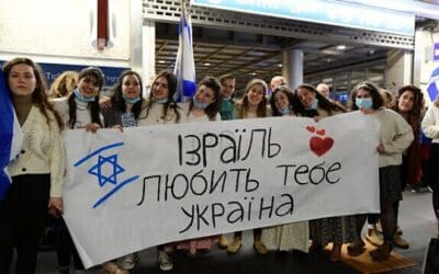 Aankomst van Oekraïens-Joodse vluchtelingen op Ben-Gurion Airport