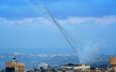 IDF ‘klaar voor oorlog’ terwijl sirenes loeien in Jeruzalem en Tel Aviv, één dode